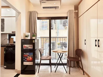 Apartamento con vistas y balcón — The Little Hanoi - Fresh Home - Centered